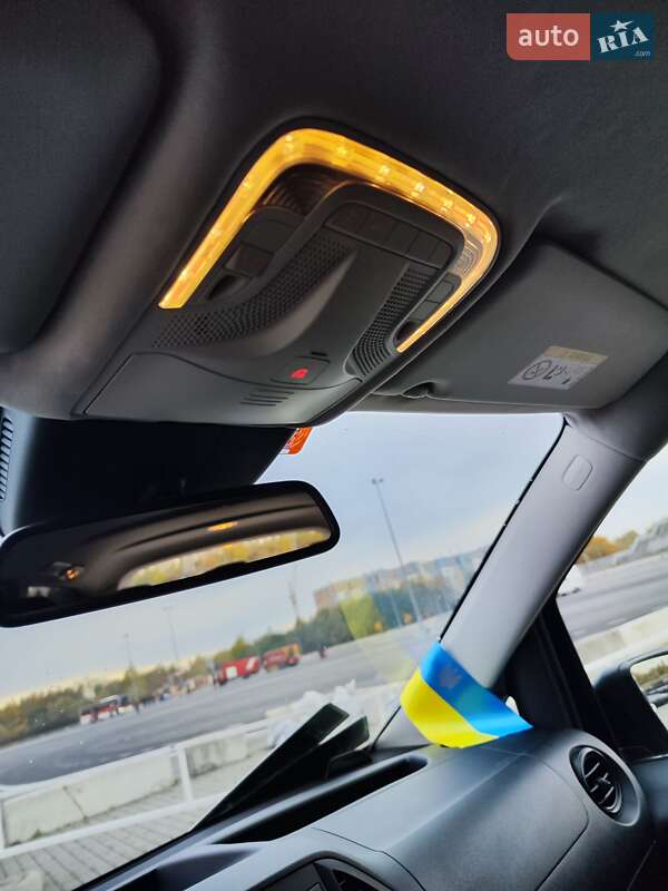 Мінівен Mercedes-Benz Vito 2020 в Львові