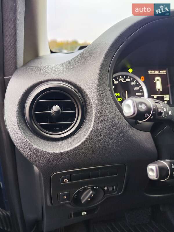 Мінівен Mercedes-Benz Vito 2020 в Львові