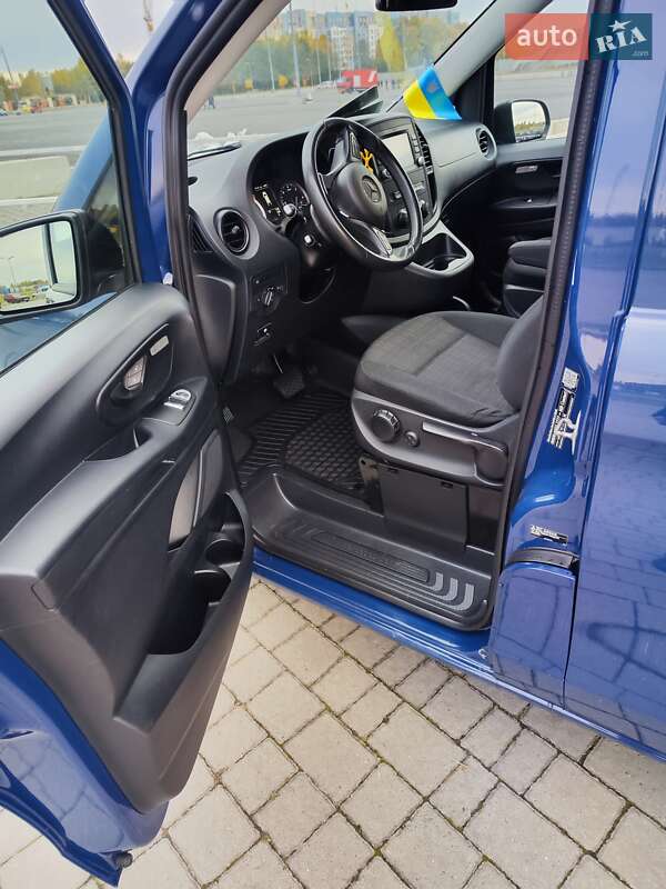 Мінівен Mercedes-Benz Vito 2020 в Львові