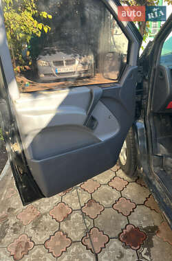 Вантажний фургон Mercedes-Benz Vito 2000 в  фото 8 Вантажний фургон Mercedes-Benz Vito 2000 в