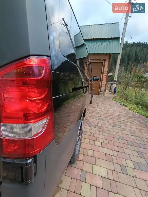 Минивэн Mercedes-Benz Vito 2015 в Яремче