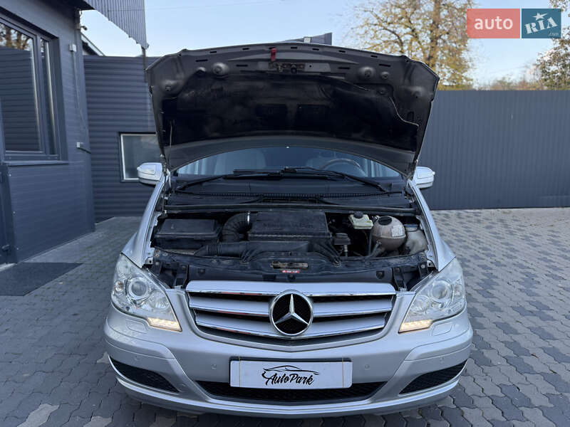 Минивэн Mercedes-Benz Vito 2006 в Черновцах