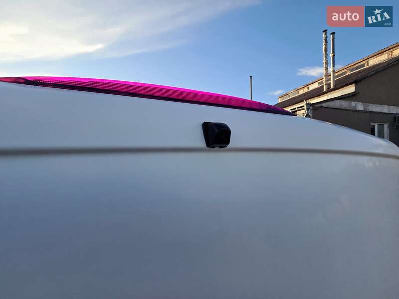 Вантажний фургон Mercedes-Benz Vito 2006 в Первомайську