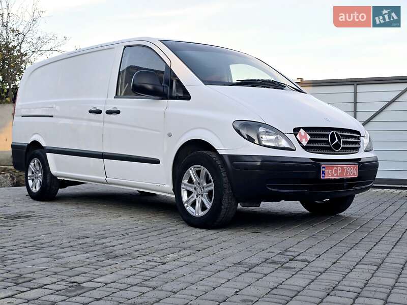 Вантажний фургон Mercedes-Benz Vito 2006 в Первомайську