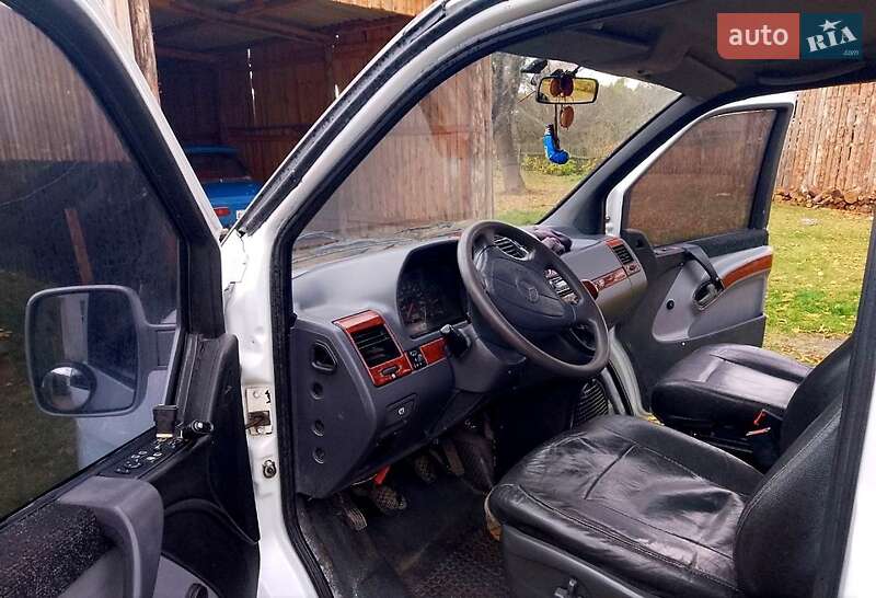 Минивэн Mercedes-Benz Vito 1997 в Олевске