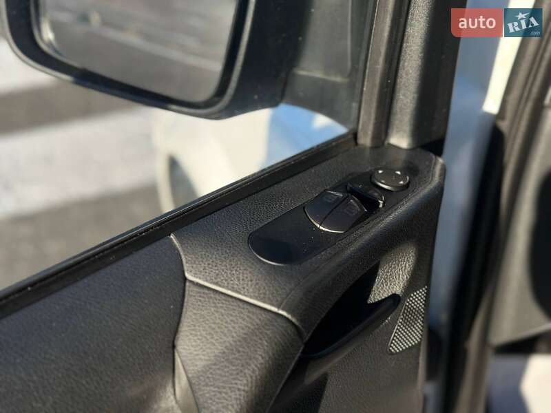 Минивэн Mercedes-Benz Vito 2010 в Одессе