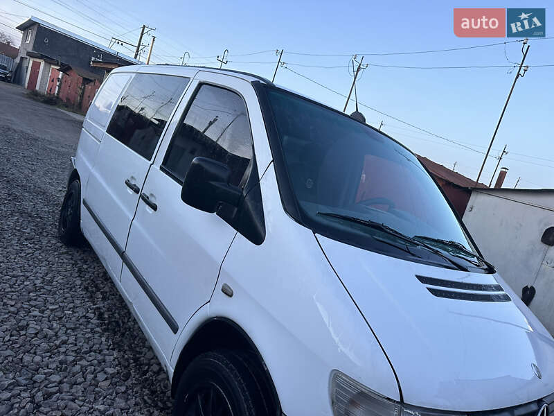 Минивэн Mercedes-Benz Vito 2001 в Стрые