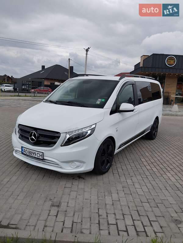 Минивэн Mercedes-Benz Vito 2016 в Рованцах