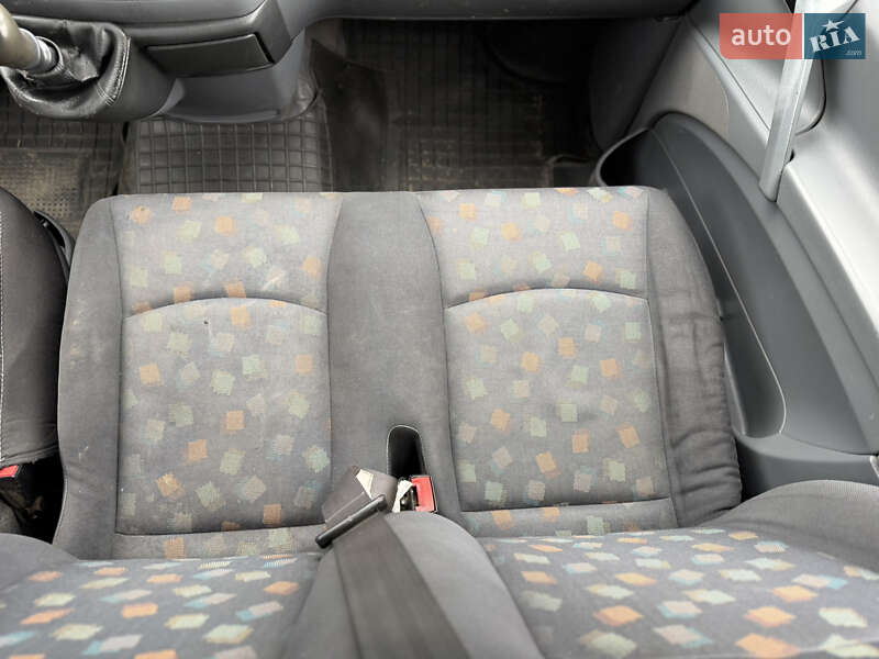 Минивэн Mercedes-Benz Vito 2004 в Ровно