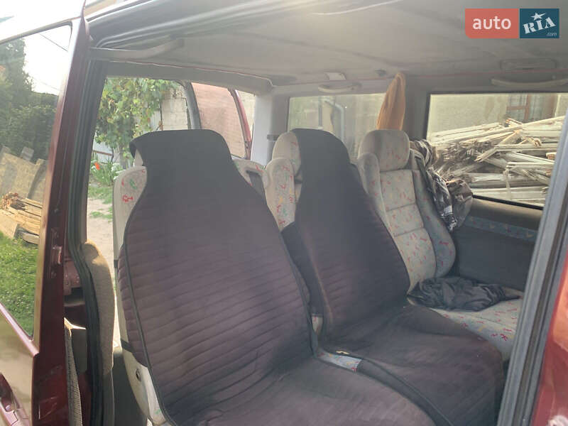 Минивэн Mercedes-Benz Vito 2000 в Хусте