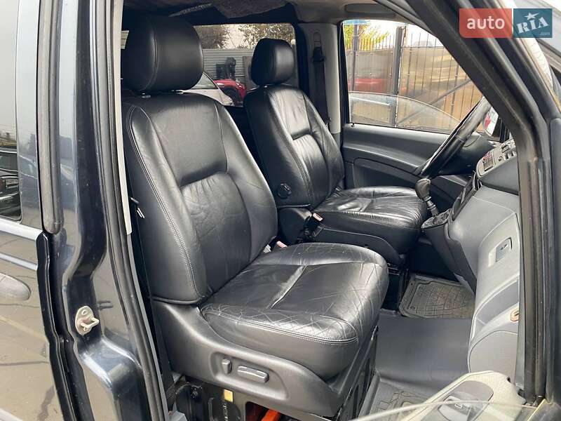 Минивэн Mercedes-Benz Vito 2006 в Киеве