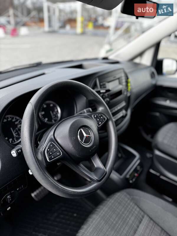 Минивэн Mercedes-Benz Vito 2017 в Черновцах фото 11 Минивэн Mercedes-Benz Vito 2017 в Черновцах