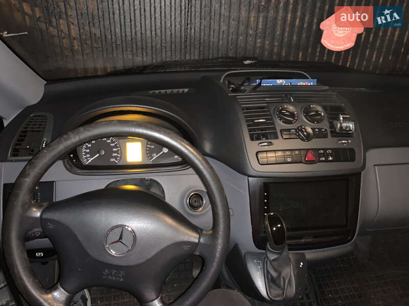 Минивэн Mercedes-Benz Vito 2009 в Черновцах