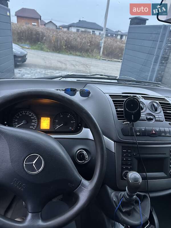 Минивэн Mercedes-Benz Vito 2011 в Ровно