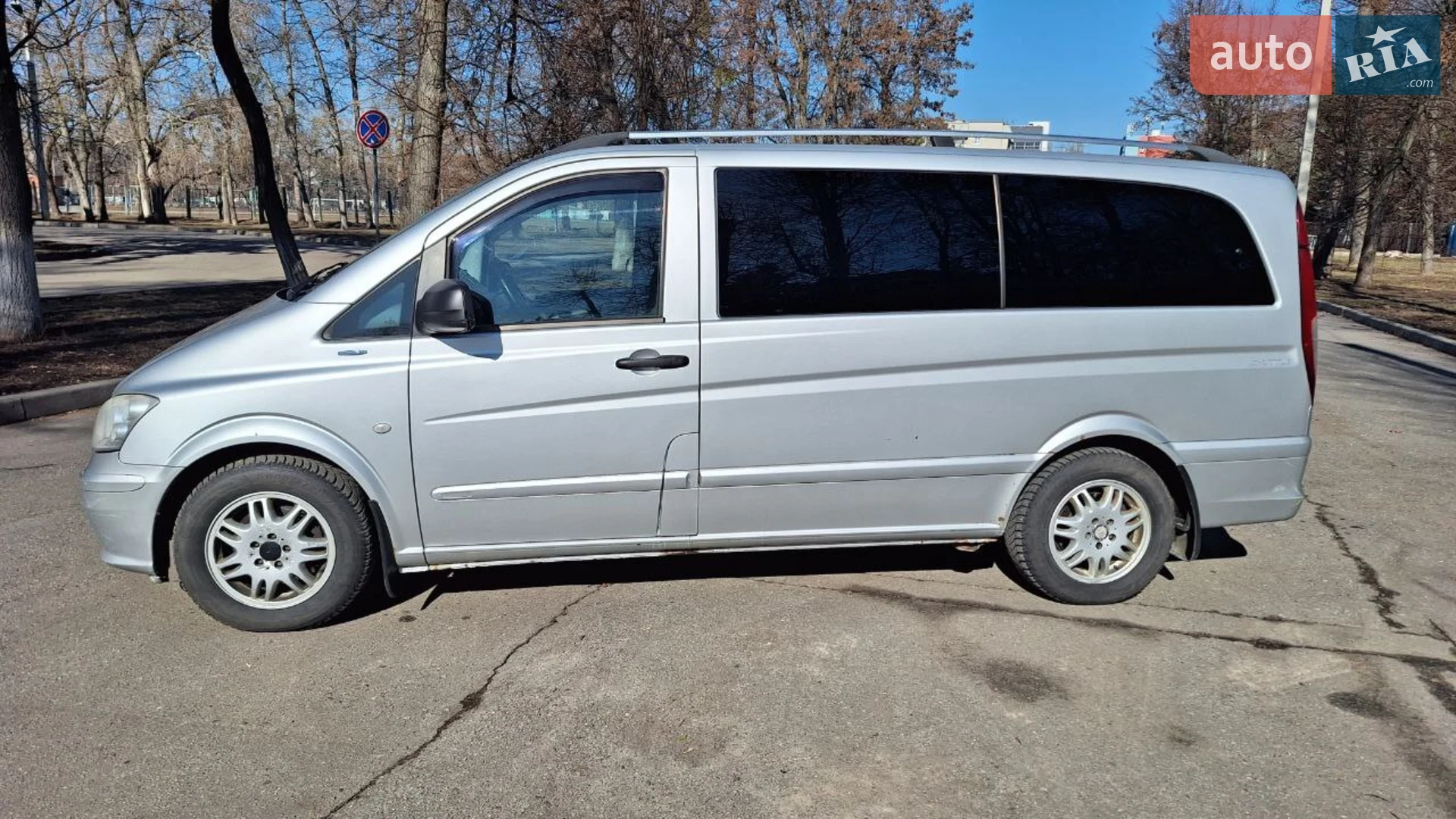 2011 Mercedes-Benz Vito - мініатюра 2