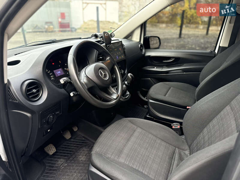 Минивэн Mercedes-Benz Vito 2016 в Киеве фото 6 Минивэн Mercedes-Benz Vito 2016 в Киеве