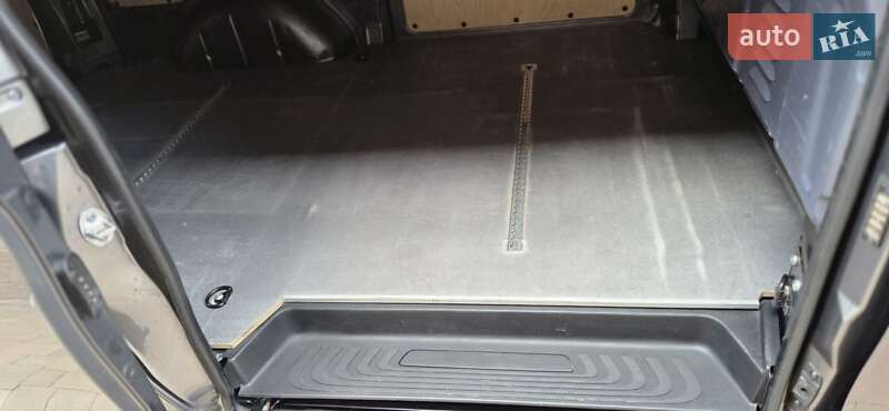 Грузопассажирский фургон Mercedes-Benz Vito 2020 в Бердичеве