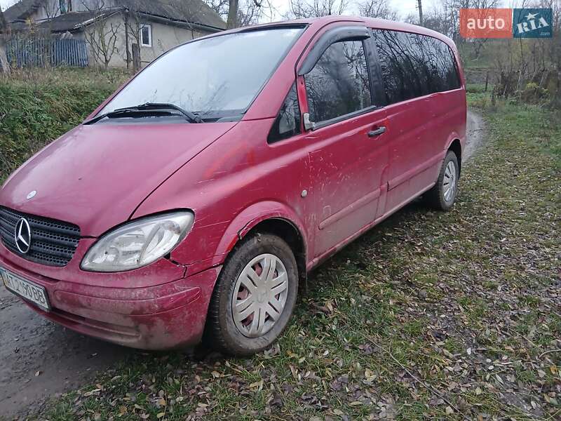 Минивэн Mercedes-Benz Vito 2004 в Хотине