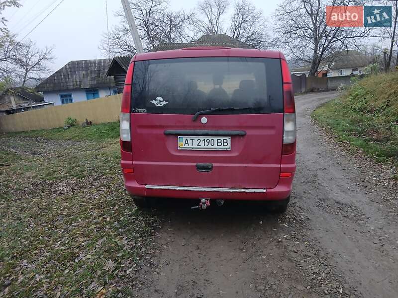 Минивэн Mercedes-Benz Vito 2004 в Хотине
