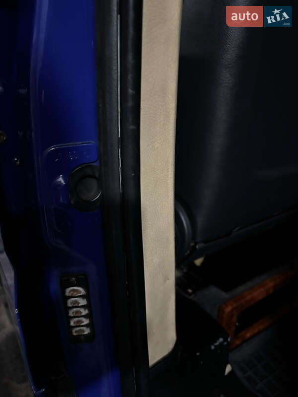 Минивэн Mercedes-Benz Vito 2006 в Жашкове