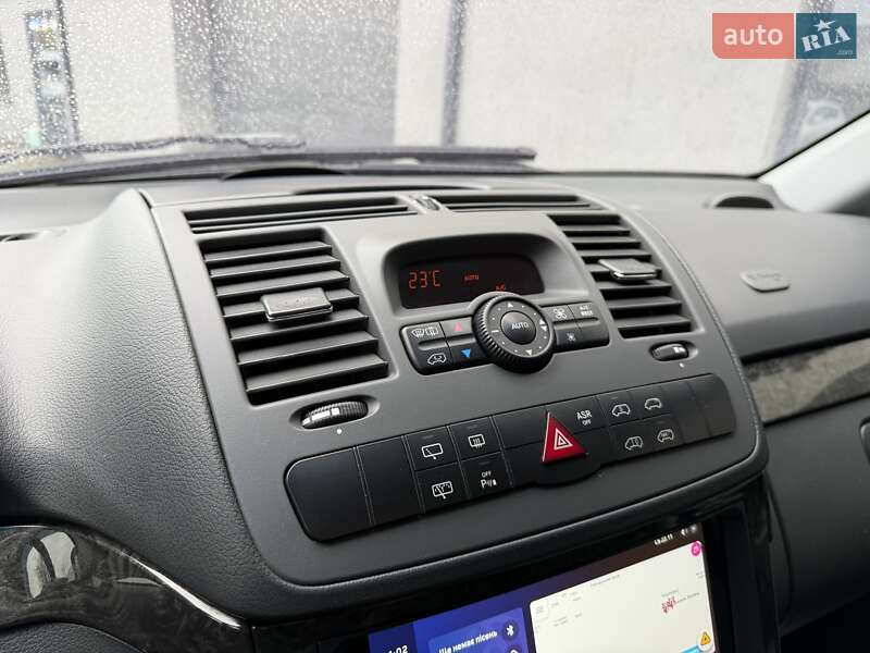 Минивэн Mercedes-Benz Vito 2013 в Черновцах