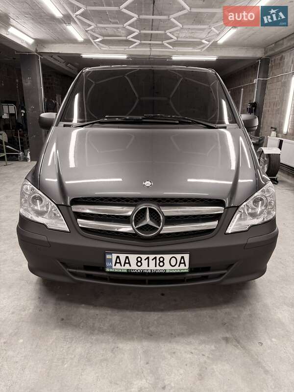 Минивэн Mercedes-Benz Vito 2013 в Черновцах