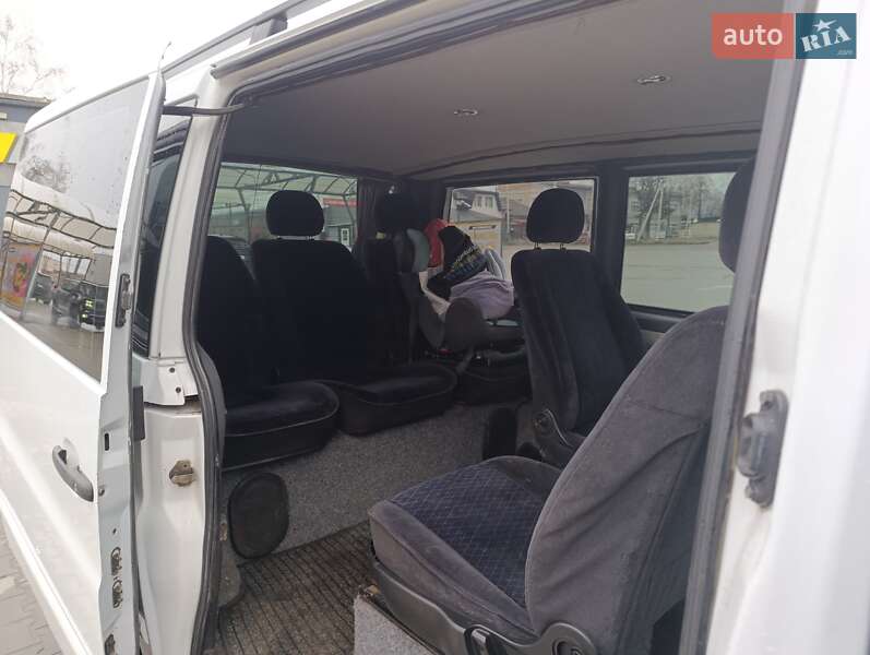 Минивэн Mercedes-Benz Vito 2000 в Черновцах фото 9 Минивэн Mercedes-Benz Vito 2000 в Черновцах