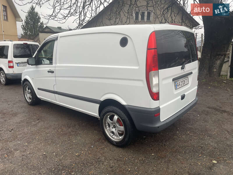 Микроавтобус грузовой (до 3,5т) Mercedes-Benz Vito 2013 в Виноградове