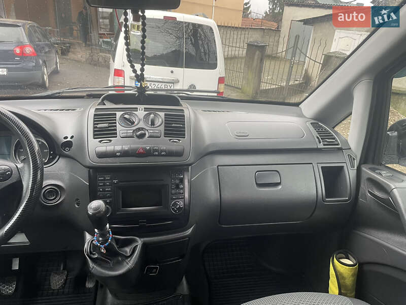 Микроавтобус грузовой (до 3,5т) Mercedes-Benz Vito 2013 в Виноградове