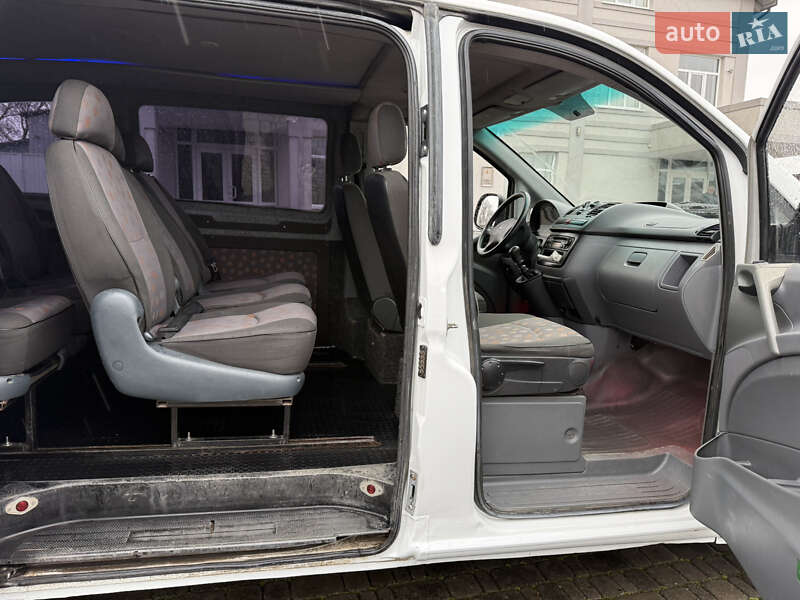 Минивэн Mercedes-Benz Vito 2004 в Черновцах