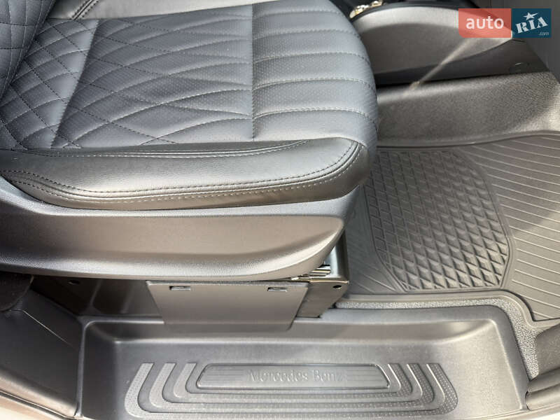 Минивэн Mercedes-Benz Vito 2020 в Житомире