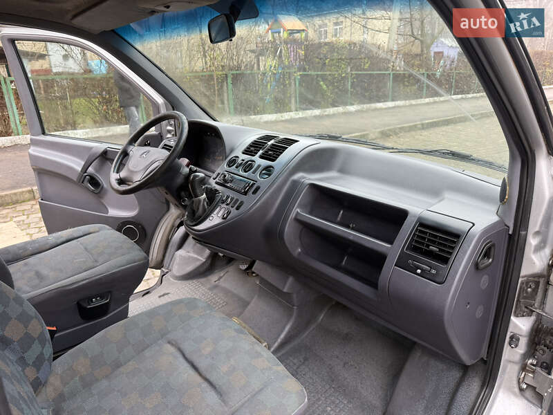 Минивэн Mercedes-Benz Vito 2002 в Черновцах