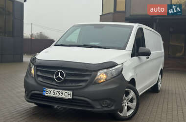 Грузовой фургон Mercedes-Benz Vito 2017 в Ровно