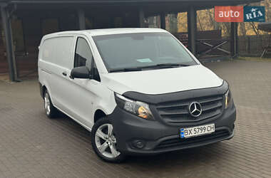 Грузовой фургон Mercedes-Benz Vito 2017 в Ровно