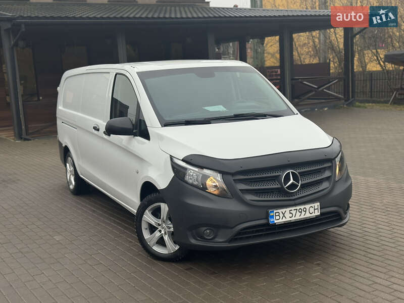Грузовой фургон Mercedes-Benz Vito 2017 в Ровно