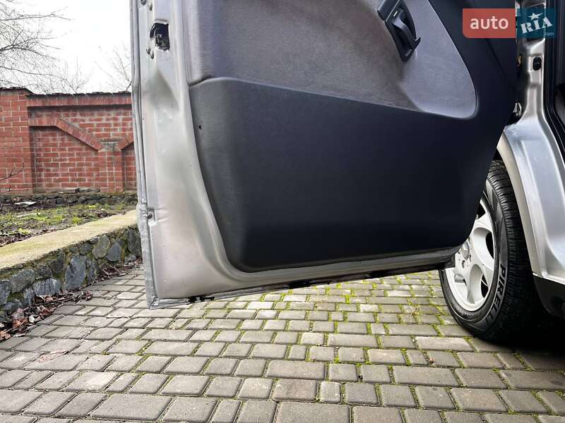 Минивэн Mercedes-Benz Vito 1998 в Лысянке фото 21 Минивэн Mercedes-Benz Vito 1998 в Лысянке