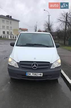 Вантажний фургон Mercedes-Benz Vito 2011 в Рівному