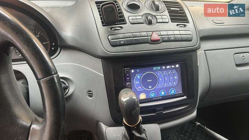 Грузовой фургон Mercedes-Benz Vito 2006 в Виннице