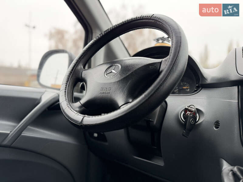 Мінівен Mercedes-Benz Vito 2004 в Рівному фото 39 Мінівен Mercedes-Benz Vito 2004 в Рівному