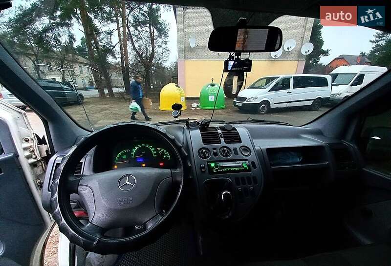 Минивэн Mercedes-Benz Vito 2000 в Броварах