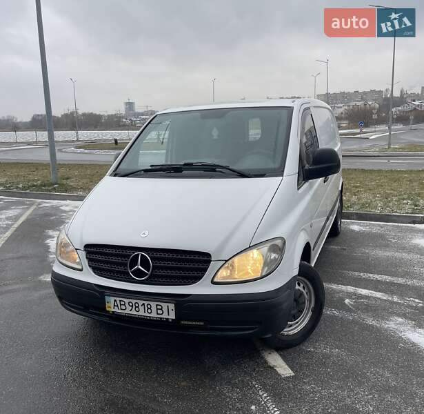 Микроавтобус грузовой (до 3,5т) Mercedes-Benz Vito 2006 в Виннице