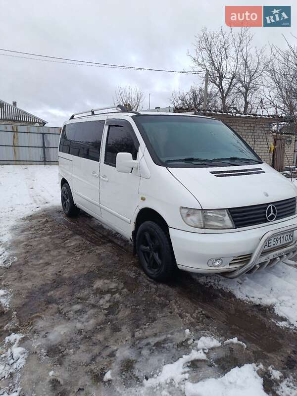 Минивэн Mercedes-Benz Vito 2000 в Павлограде