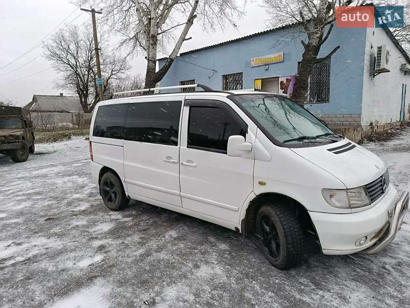 Минивэн Mercedes-Benz Vito 2000 в Павлограде