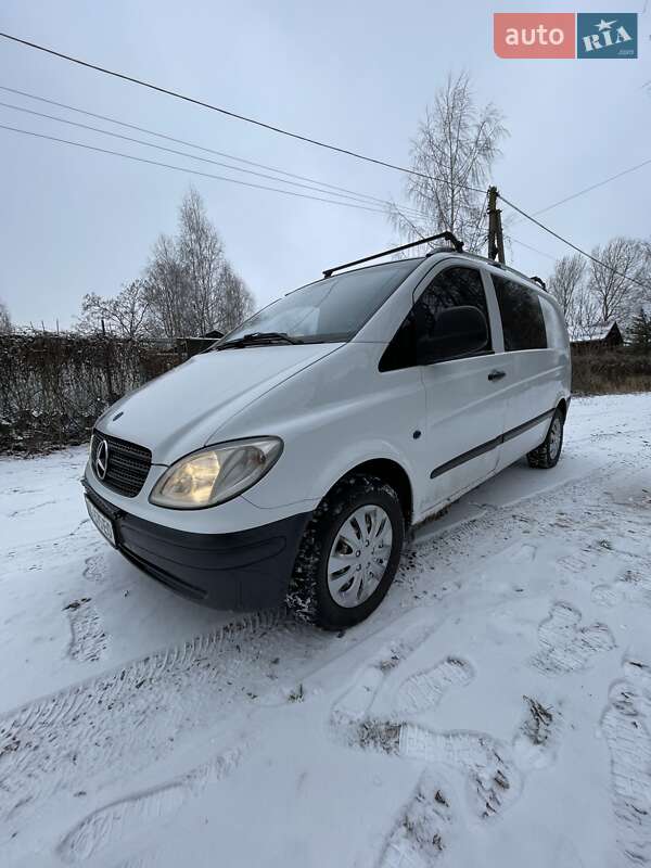 Грузопассажирский фургон Mercedes-Benz Vito 2007 в Броварах