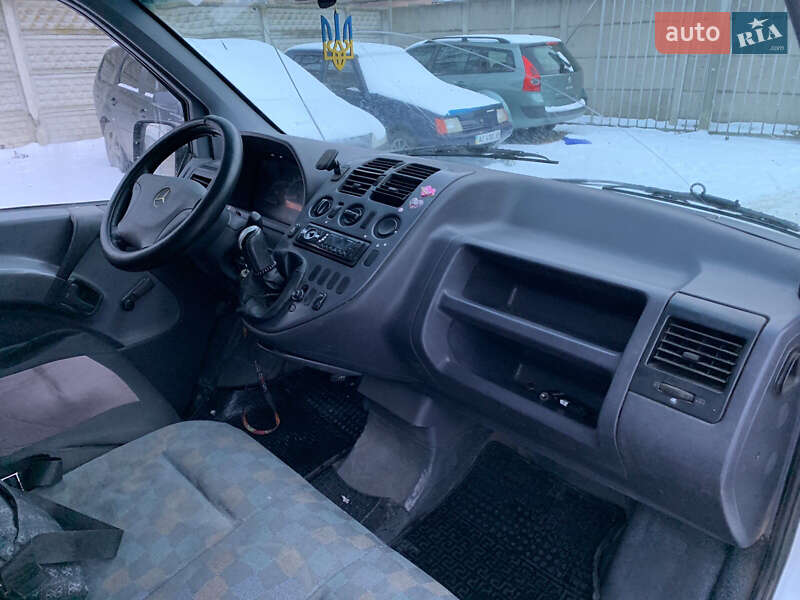 Минивэн Mercedes-Benz Vito 2002 в Луцке
