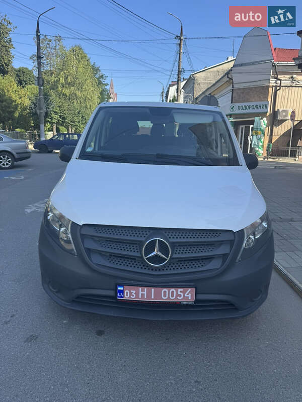 Минивэн Mercedes-Benz Vito 2016 в Сторожинце