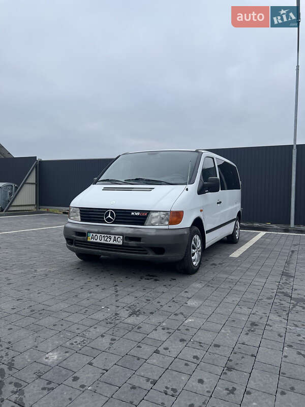 Минивэн Mercedes-Benz Vito 2002 в Самборе