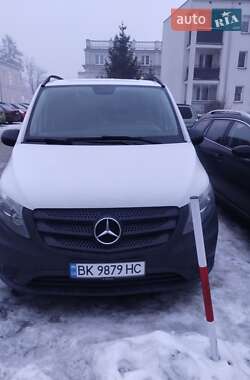 Мінівен Mercedes-Benz Vito 2016 в Рівному