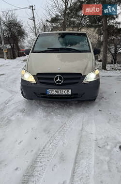 Вантажний фургон Mercedes-Benz Vito 2011 в Чернівцях