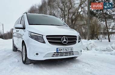 Вантажний фургон Mercedes-Benz Vito 2022 в Бердичеві
